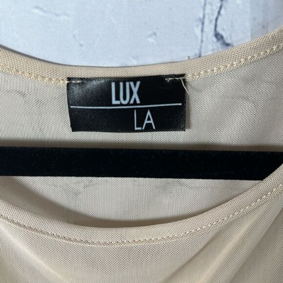 🌼 Lux LA Cream Crop Top - Size Small - Picture 2 of 3